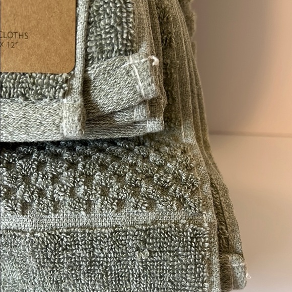 6 Pc Common Thread Eco-Melange Bamboo Towel Set Green Bath Hand Wash NEW - Picture 4 of 7